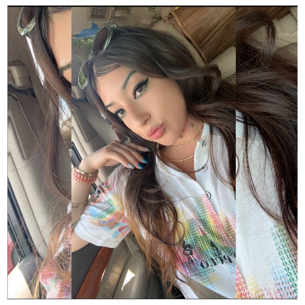 Meet your Posher, 𝕽𝖊𝖞𝖓𝖆